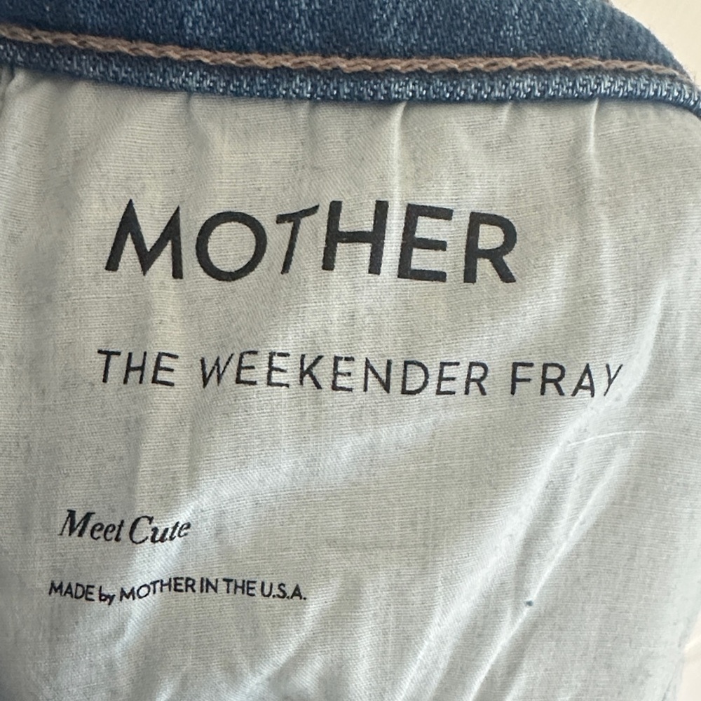 Mother Weekender Fray Jeans - Picture 5 of 9